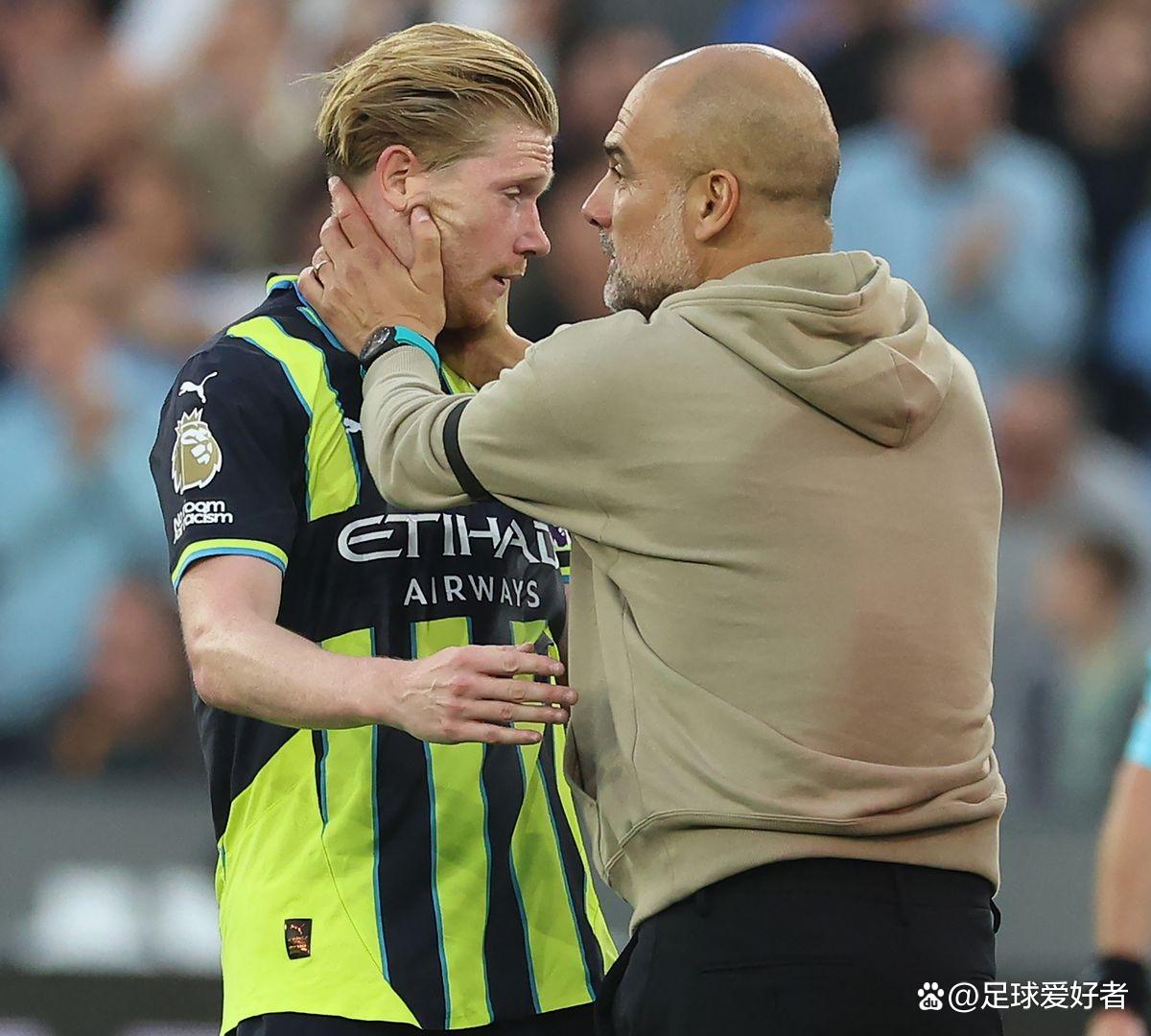 曼城夺冠后更衣室-kaiyun